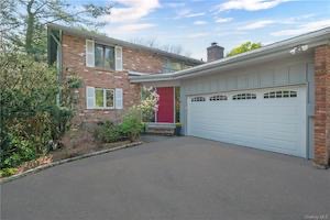 33 Saxon Woods Road White Plains