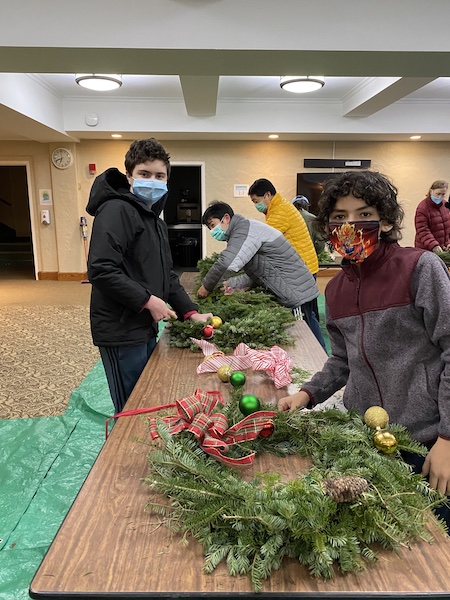 Wreath making Weitzman Kirkendall Rodriguez copy