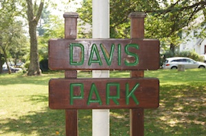 davisparksign