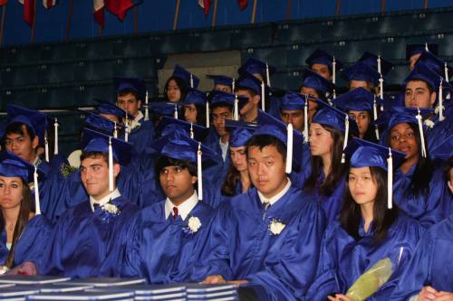 ehs-grad_1011-006