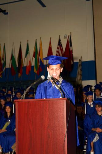 ehs-grad_1011-022